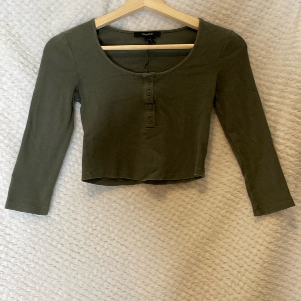 Forever 21 dark green long sleeve crop top